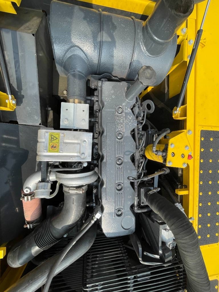 Komatsu PC 220-8 - Escavadora de rastos: foto 4 Komatsu PC 220-8 - Escavadora de rastos: foto 4