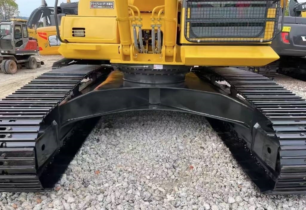 Escavadora de rastos Komatsu PC 240: foto 8