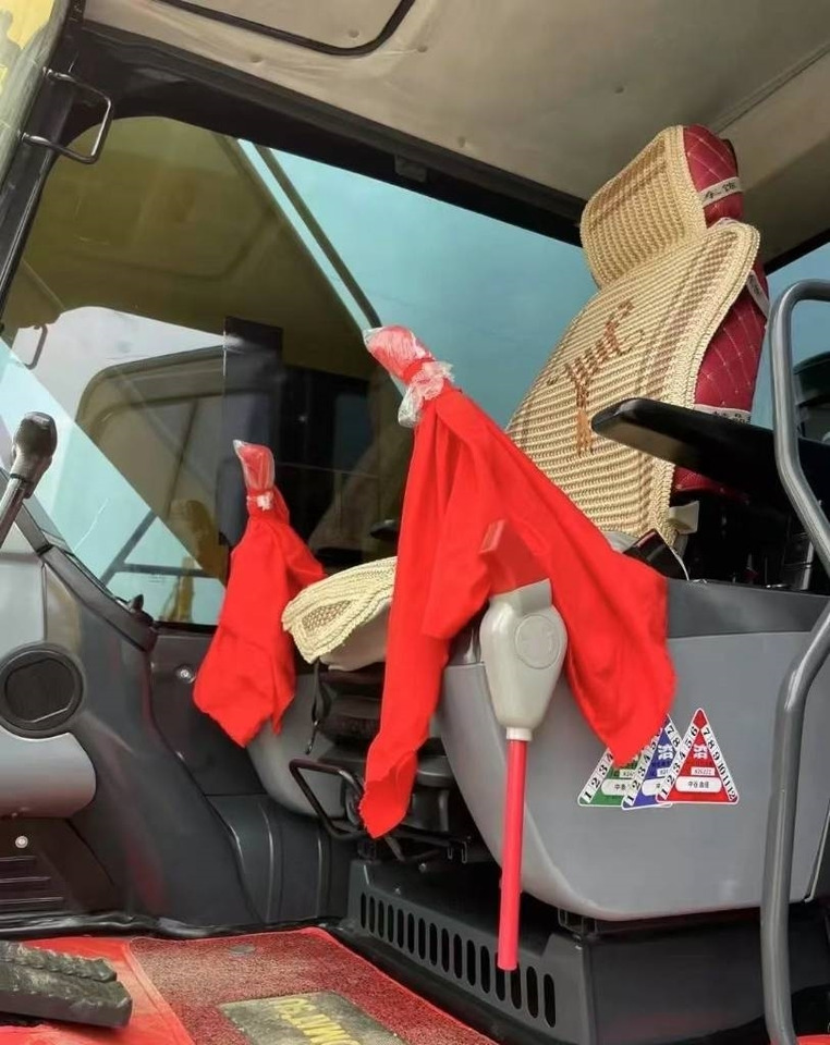 Escavadora de rastos Komatsu PC 240: foto 9
