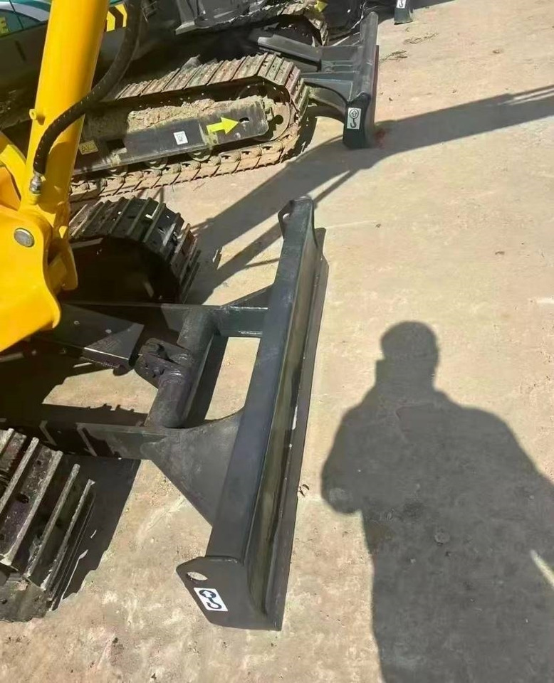 Komatsu PC 30 - Mini escavadeira: foto 3 Komatsu PC 30 - Mini escavadeira: foto 3