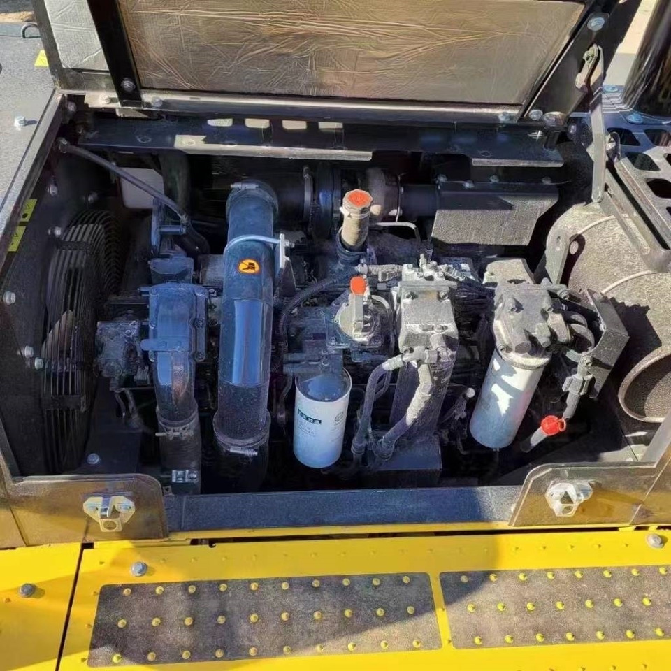 Komatsu PC 450 - Escavadora de rastos: foto 4 Komatsu PC 450 - Escavadora de rastos: foto 4