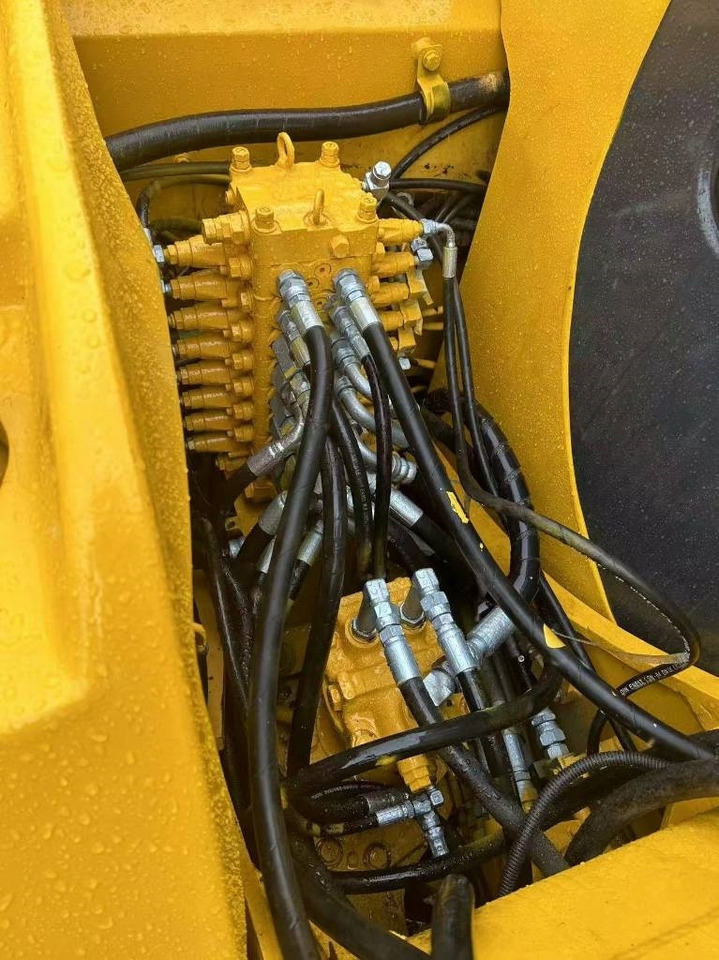 Komatsu PC 60 - Mini escavadeira: foto 5 Komatsu PC 60 - Mini escavadeira: foto 5