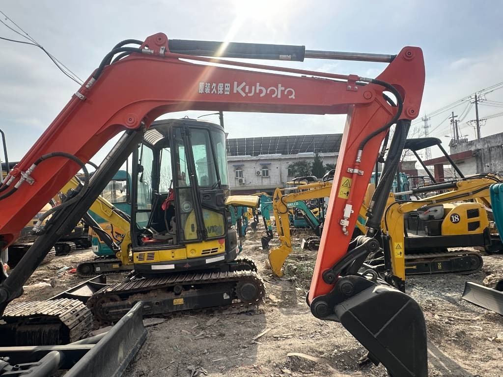 Kubota U 35 - Mini escavadeira: foto 4 Kubota U 35 - Mini escavadeira: foto 4