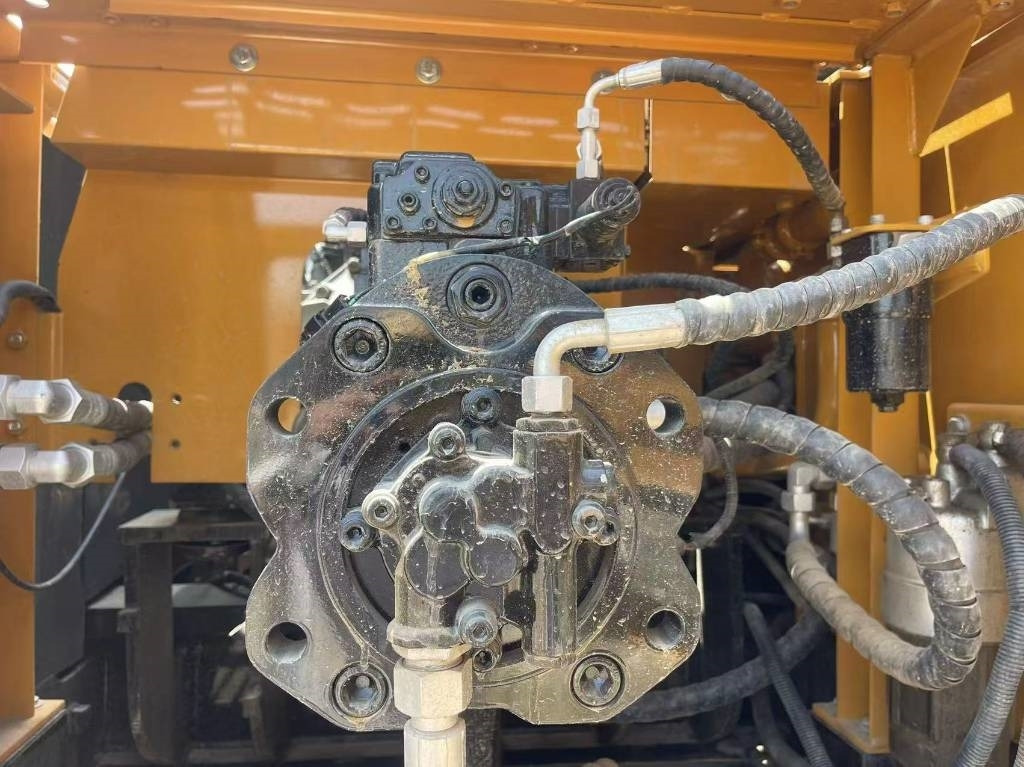 Sany SY 305 C - Escavadora de rastos: foto 5 Sany SY 305 C - Escavadora de rastos: foto 5