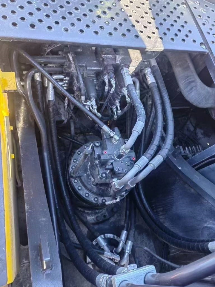 Volvo EC 290 - Escavadora de rastos: foto 2 Volvo EC 290 - Escavadora de rastos: foto 2