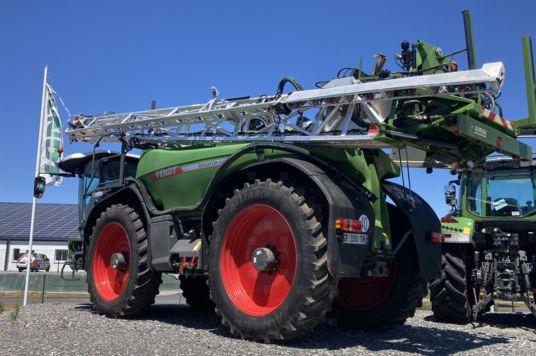 Fendt ROGATOR 645 - Pulverizador automotor: foto 1 Fendt ROGATOR 645 - Pulverizador automotor: foto 1