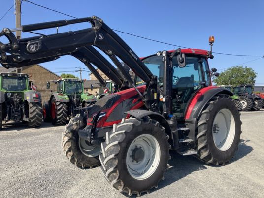 Valtra G105 - Trator: foto 1 Valtra G105 - Trator: foto 1