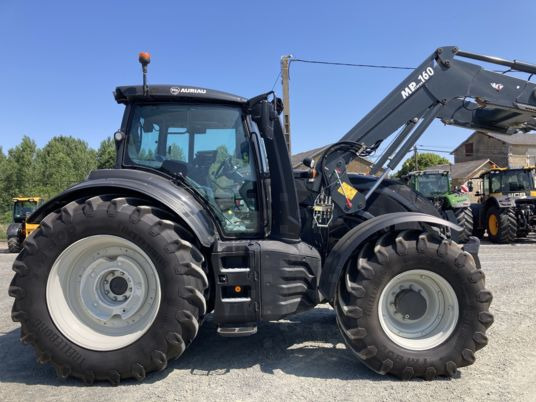 Valtra T215 DIRECT - Trator: foto 5 Valtra T215 DIRECT - Trator: foto 5