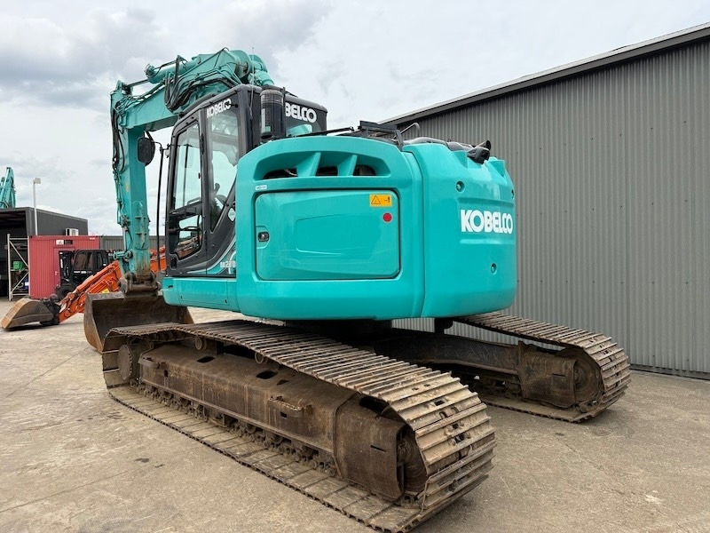 Kobelco SK270SRLC-7 - Escavadora de rastos: foto 2 Kobelco SK270SRLC-7 - Escavadora de rastos: foto 2