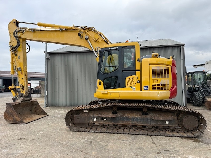 Komatsu PC 228 USLC-11 - Escavadora de rastos: foto 1 Komatsu PC 228 USLC-11 - Escavadora de rastos: foto 1