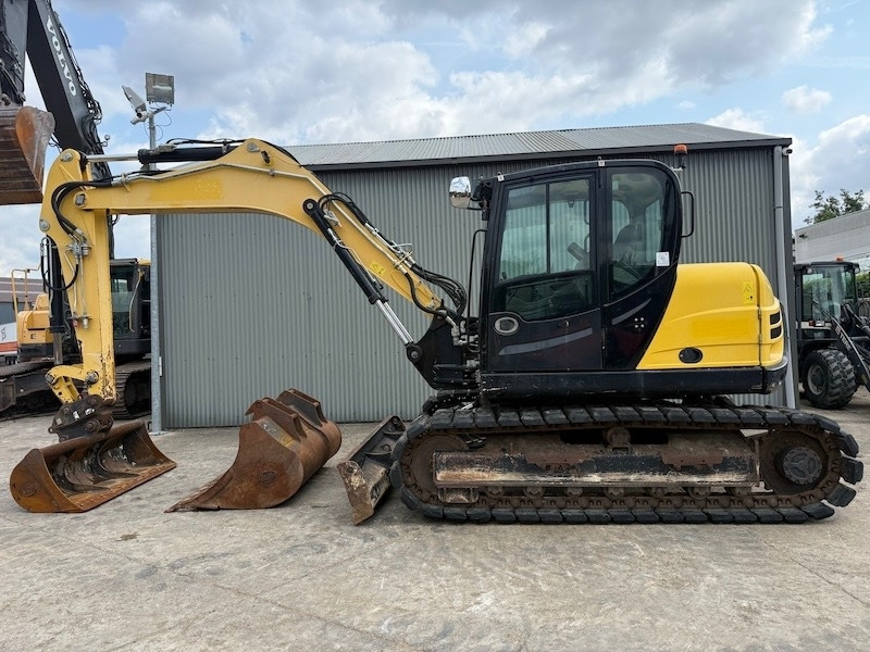 Yanmar TC125 - Escavadora de rastos: foto 1 Yanmar TC125 - Escavadora de rastos: foto 1