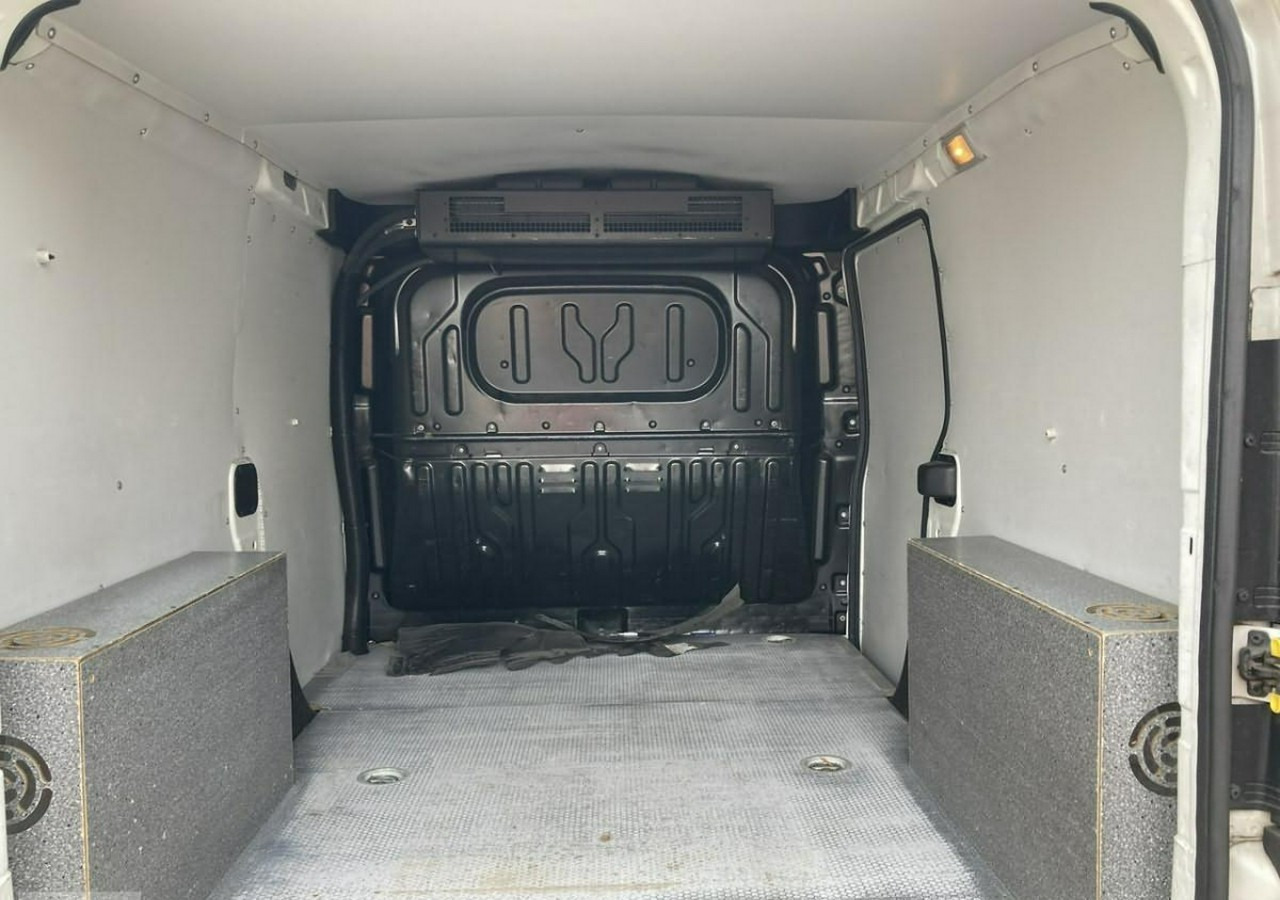 Fiat Doblo Fiat Doblo 1,6 jtd ECO Flex chłodnia do leków 2017 - Carrinha frigorífica: foto 4 Fiat Doblo Fiat Doblo 1,6 jtd ECO Flex chłodnia do leków 2017 - Carrinha frigorífica: foto 4
