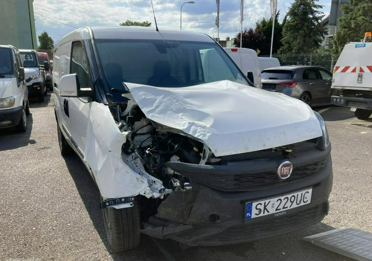 Fiat Doblo Fiat Doblo MAXI 1,6 jtd ECO Flex 105KM Klima 2021 Salon PL - Furgão: foto 2 Fiat Doblo Fiat Doblo MAXI 1,6 jtd ECO Flex 105KM Klima 2021 Salon PL - Furgão: foto 2