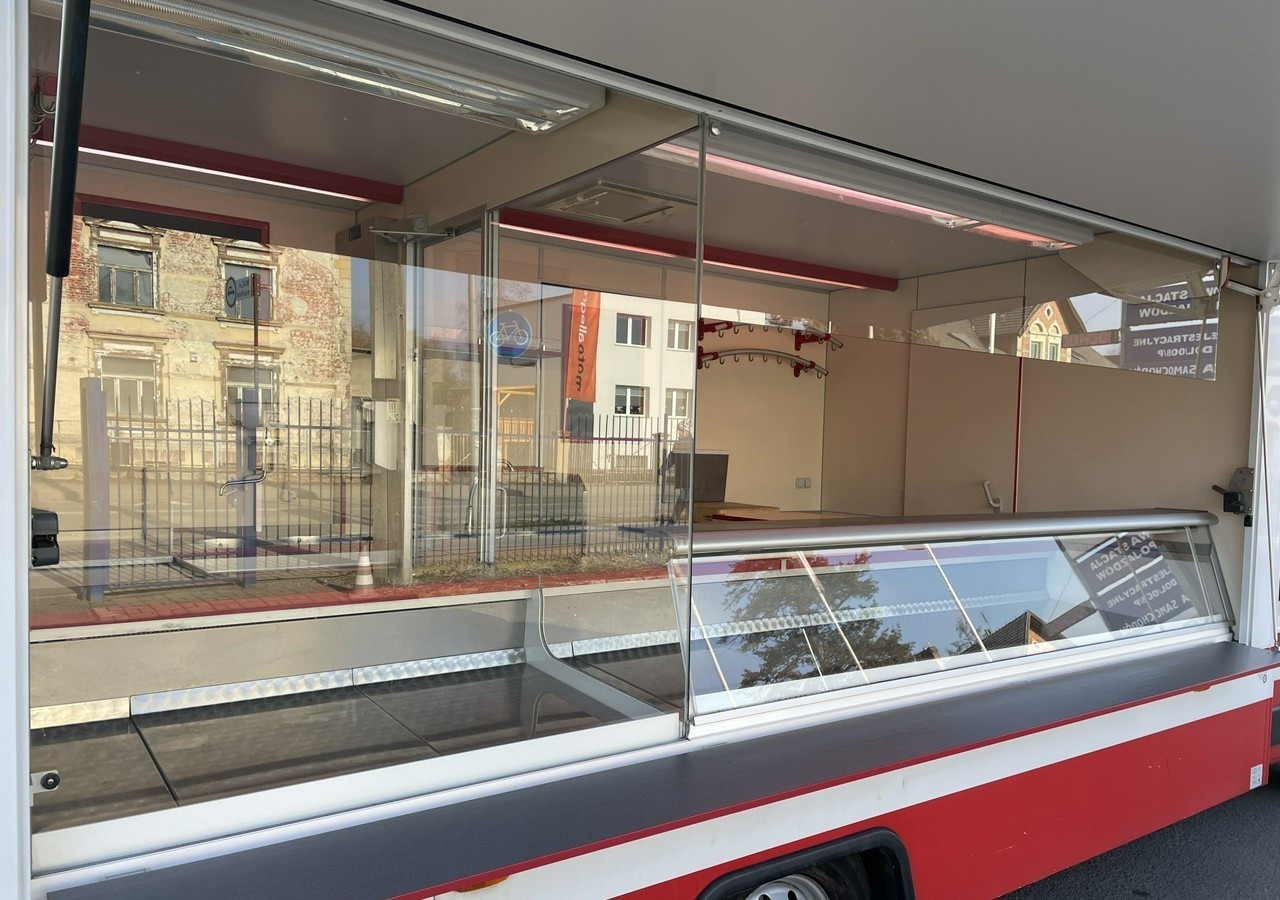 Fiat Ducato Autosklep Gastronomiczny Food Truck Foodtruck Sklep bar 3500 Borco20 - Food truck: foto 5 Fiat Ducato Autosklep Gastronomiczny Food Truck Foodtruck Sklep bar 3500 Borco20 - Food truck: foto 5