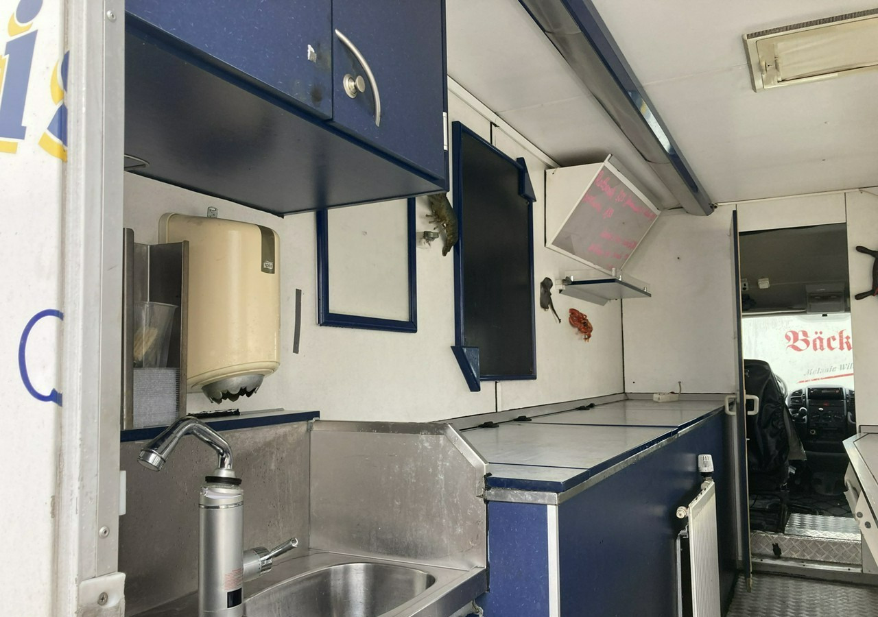 Fiat Ducato Autosklep mięso-ryba Gastronomiczny Food Truck Foodtruck sklep 2004 - Food truck, Veículo comercial: foto 3 Fiat Ducato Autosklep mięso-ryba Gastronomiczny Food Truck Foodtruck sklep 2004 - Food truck, Veículo comercial: foto 3