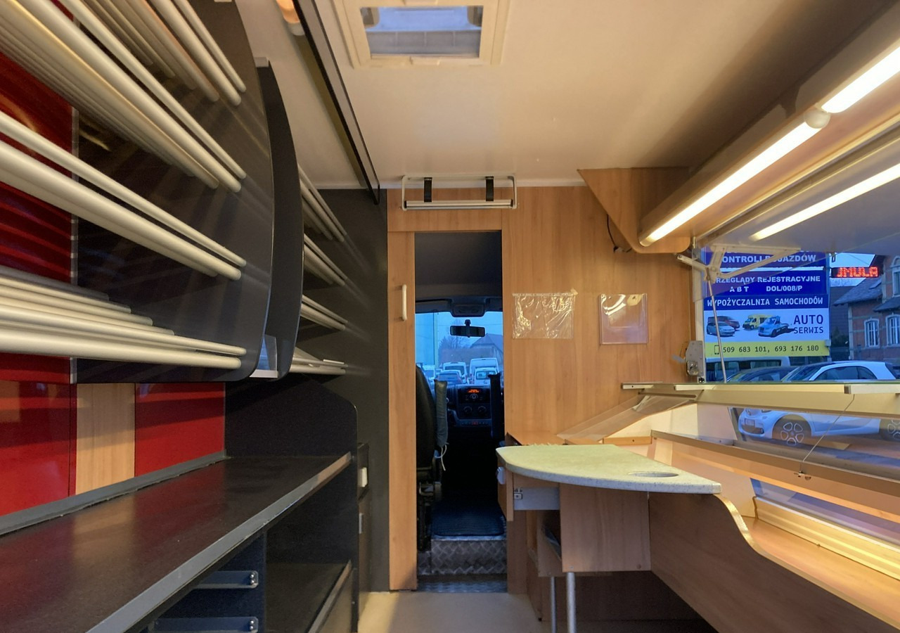 Fiat Ducato Autosklep pieczywa Gastronomiczny Food Truck Foodtruck sklep 2013Bor - Food truck, Veículo comercial: foto 3 Fiat Ducato Autosklep pieczywa Gastronomiczny Food Truck Foodtruck sklep 2013Bor - Food truck, Veículo comercial: foto 3