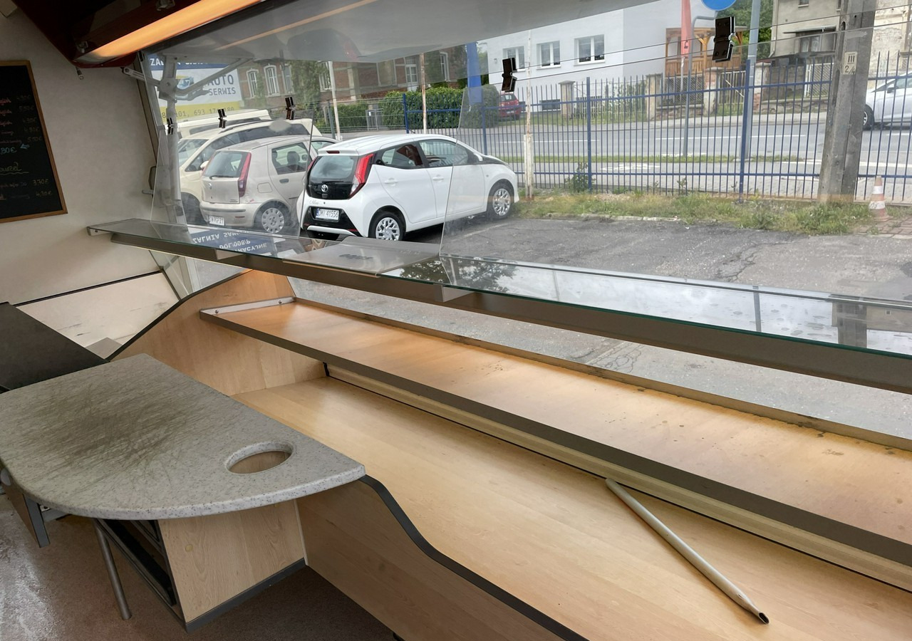 Fiat Ducato Autosklep pieczywa Gastronomiczny Food Truck Foodtruck sklep Borco - Food truck: foto 5 Fiat Ducato Autosklep pieczywa Gastronomiczny Food Truck Foodtruck sklep Borco - Food truck: foto 5