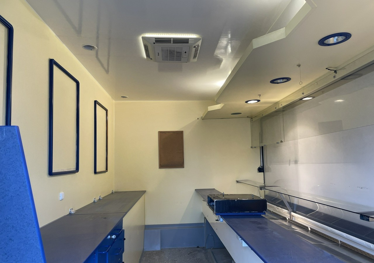 Fiat Ducato Autosklep wędlin Klima Gastronomiczny Food Truck Foodtruck sklep 20 - Food truck: foto 3 Fiat Ducato Autosklep wędlin Klima Gastronomiczny Food Truck Foodtruck sklep 20 - Food truck: foto 3