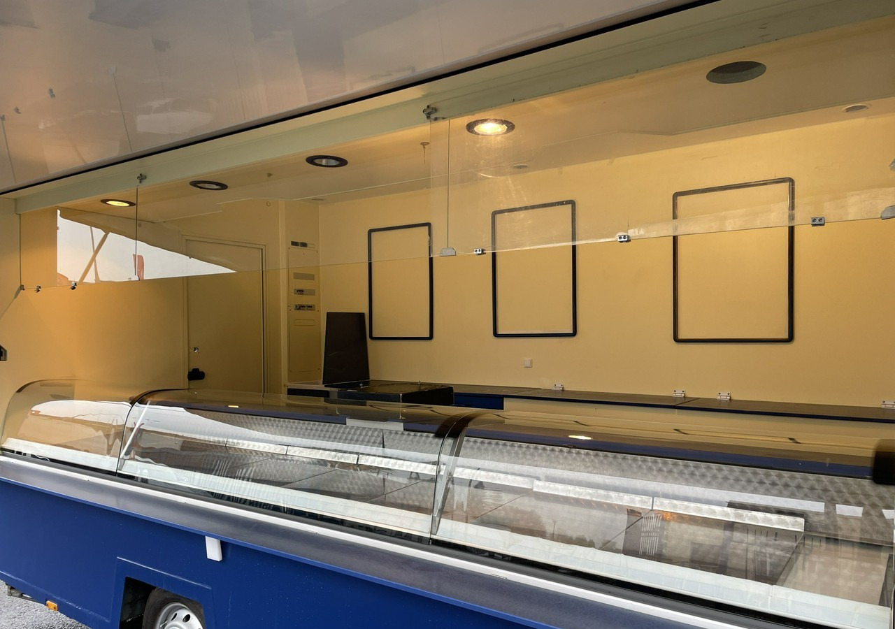 Fiat Ducato Autosklep wędlin Klima Gastronomiczny Food Truck Foodtruck sklep 20 - Food truck: foto 4 Fiat Ducato Autosklep wędlin Klima Gastronomiczny Food Truck Foodtruck sklep 20 - Food truck: foto 4