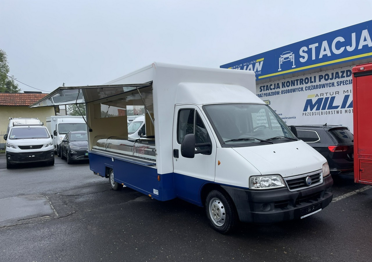 Fiat Ducato Autosklep wędlin Klima Gastronomiczny Food Truck Foodtruck sklep 20 - Food truck: foto 2 Fiat Ducato Autosklep wędlin Klima Gastronomiczny Food Truck Foodtruck sklep 20 - Food truck: foto 2