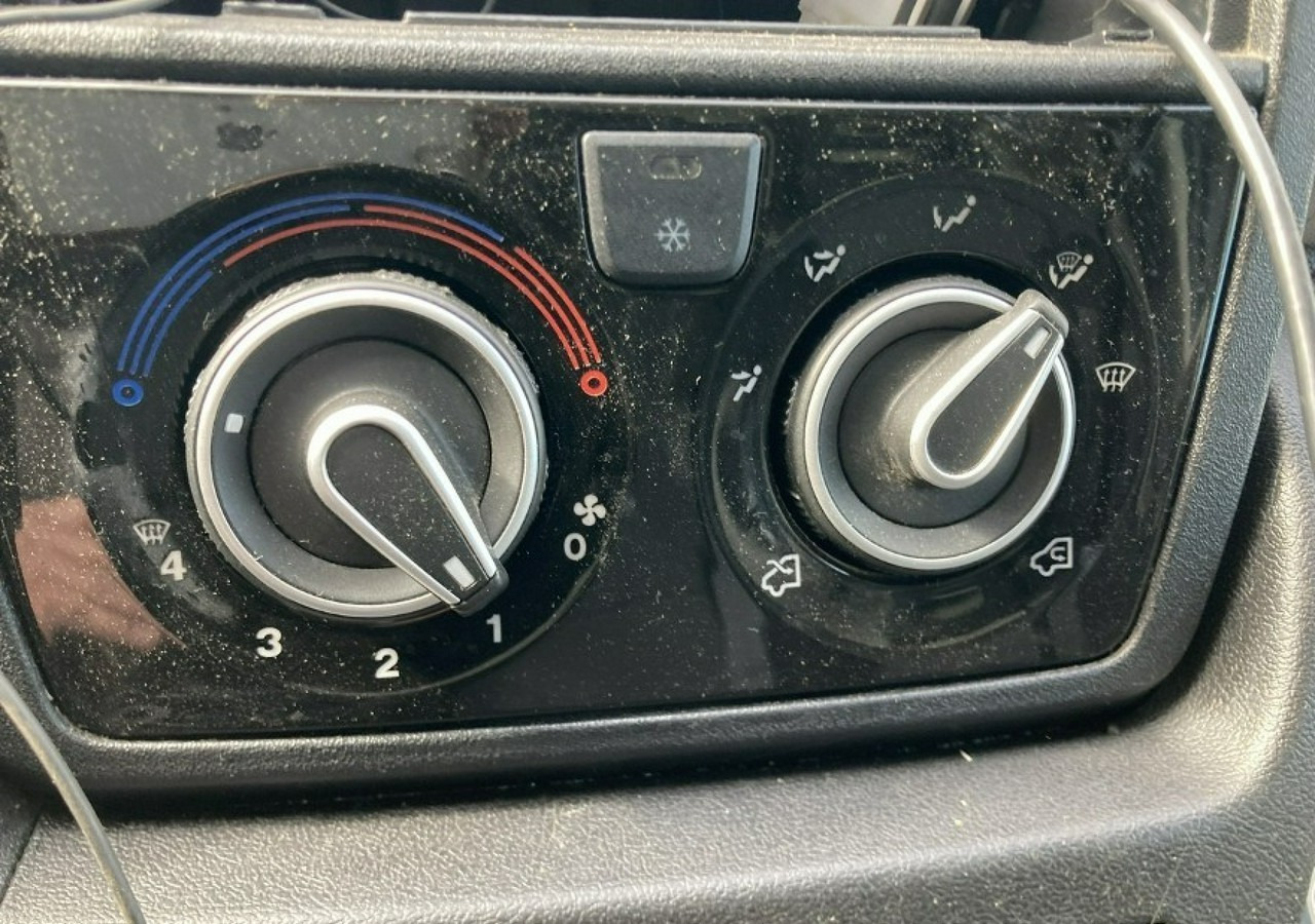 Furgão Fiat Ducato Ducato 2.3 JTD-150KM Mega Max 6-biegów Klima Kamera 2017: foto 6 Furgão Fiat Ducato Ducato 2.3 JTD-150KM Mega Max 6-biegów Klima Kamera 2017: foto 6