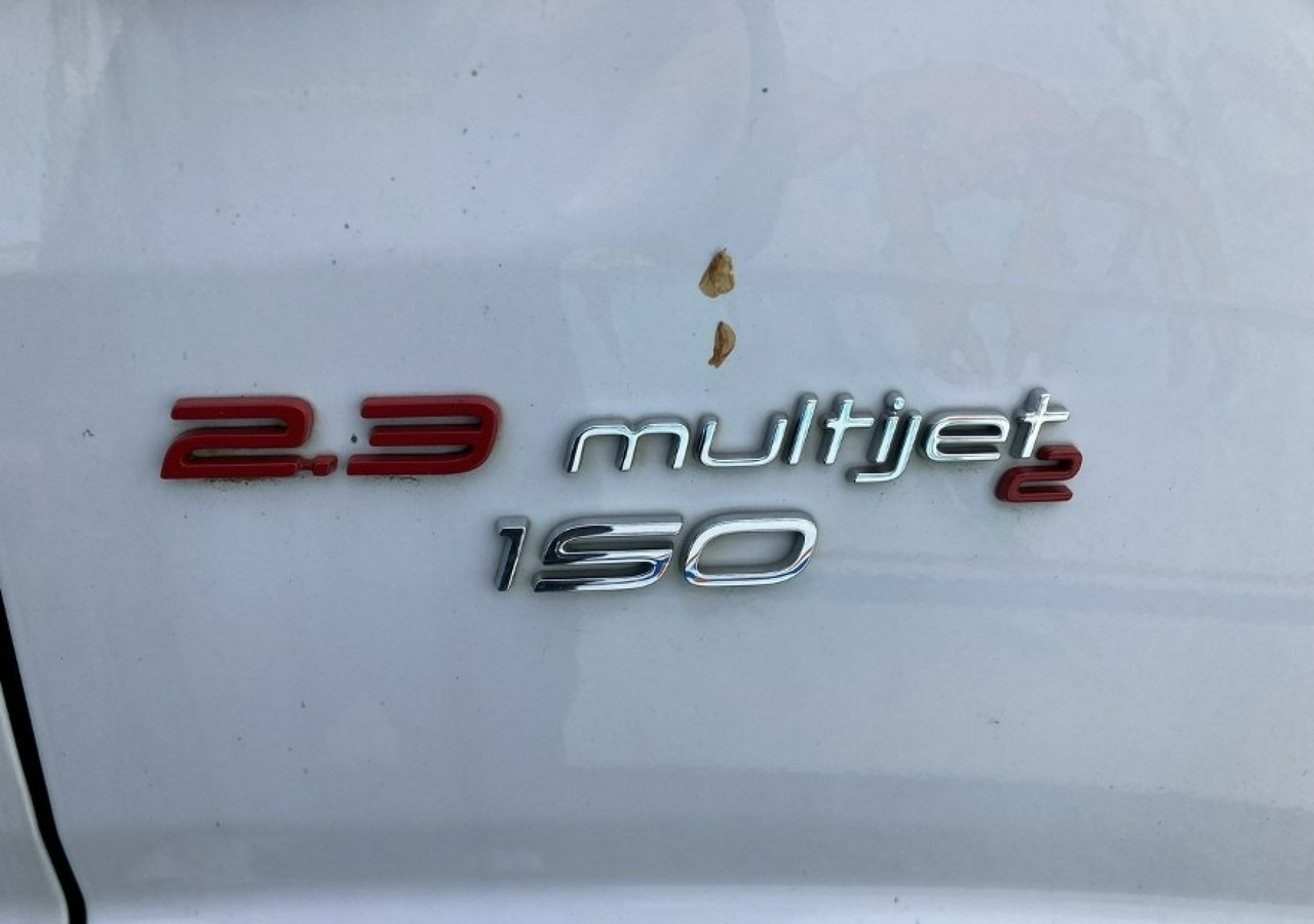 Furgão Fiat Ducato Ducato 2.3 JTD-150KM Mega Max 6-biegów Klima Kamera 2017: foto 8 Furgão Fiat Ducato Ducato 2.3 JTD-150KM Mega Max 6-biegów Klima Kamera 2017: foto 8