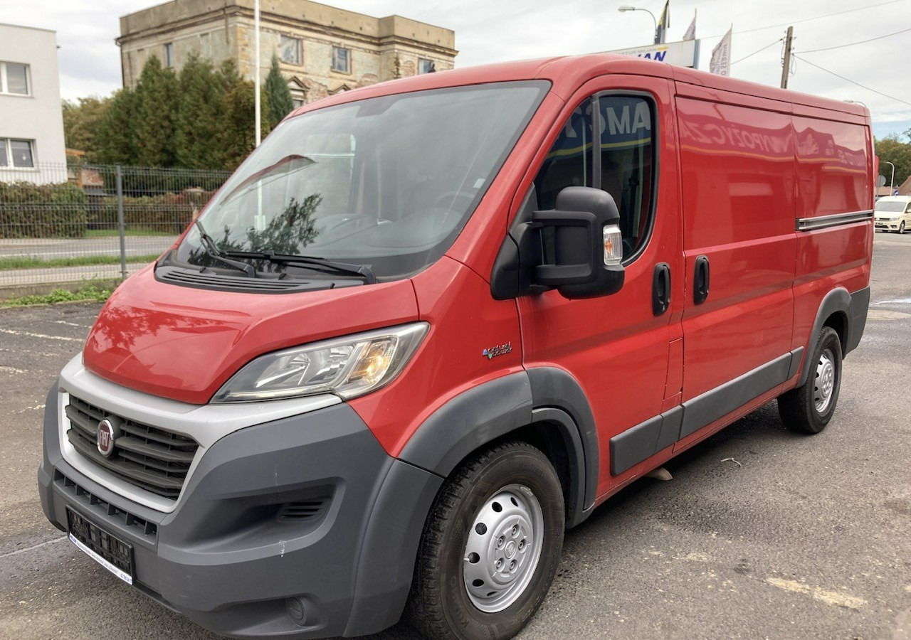 Fiat Ducato Ducato 3.0 CNG+benzyna Klima Navi Kamera 2017 - Furgão: foto 4 Fiat Ducato Ducato 3.0 CNG+benzyna Klima Navi Kamera 2017 - Furgão: foto 4