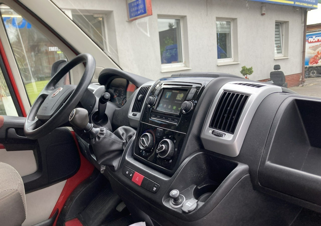 Fiat Ducato Ducato 3.0 CNG+benzyna Klima Navi Kamera 2017 - Furgão: foto 2 Fiat Ducato Ducato 3.0 CNG+benzyna Klima Navi Kamera 2017 - Furgão: foto 2