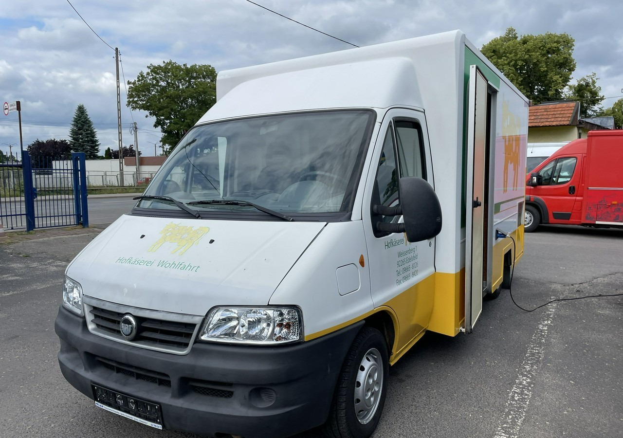 Fiat Ducato Ducato Autosklep wędlin Gastronomiczny Food Truck Foodtruck Sklep200 - Food truck: foto 2 Fiat Ducato Ducato Autosklep wędlin Gastronomiczny Food Truck Foodtruck Sklep200 - Food truck: foto 2