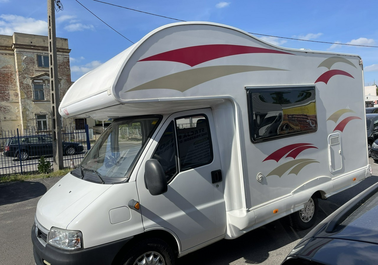Fiat Ducato Fiat Ducato Kamper JOINT1 5-osob Wyposażony 2005 - Autocaravana capucine: foto 4 Fiat Ducato Fiat Ducato Kamper JOINT1 5-osob Wyposażony 2005 - Autocaravana capucine: foto 4