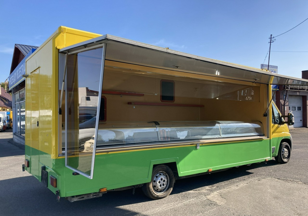 Fiat Ducato Fiat wędlin Autosklep Gastronomiczny Food Truck Foodtruck sklep 2010 - Food truck: foto 5 Fiat Ducato Fiat wędlin Autosklep Gastronomiczny Food Truck Foodtruck sklep 2010 - Food truck: foto 5