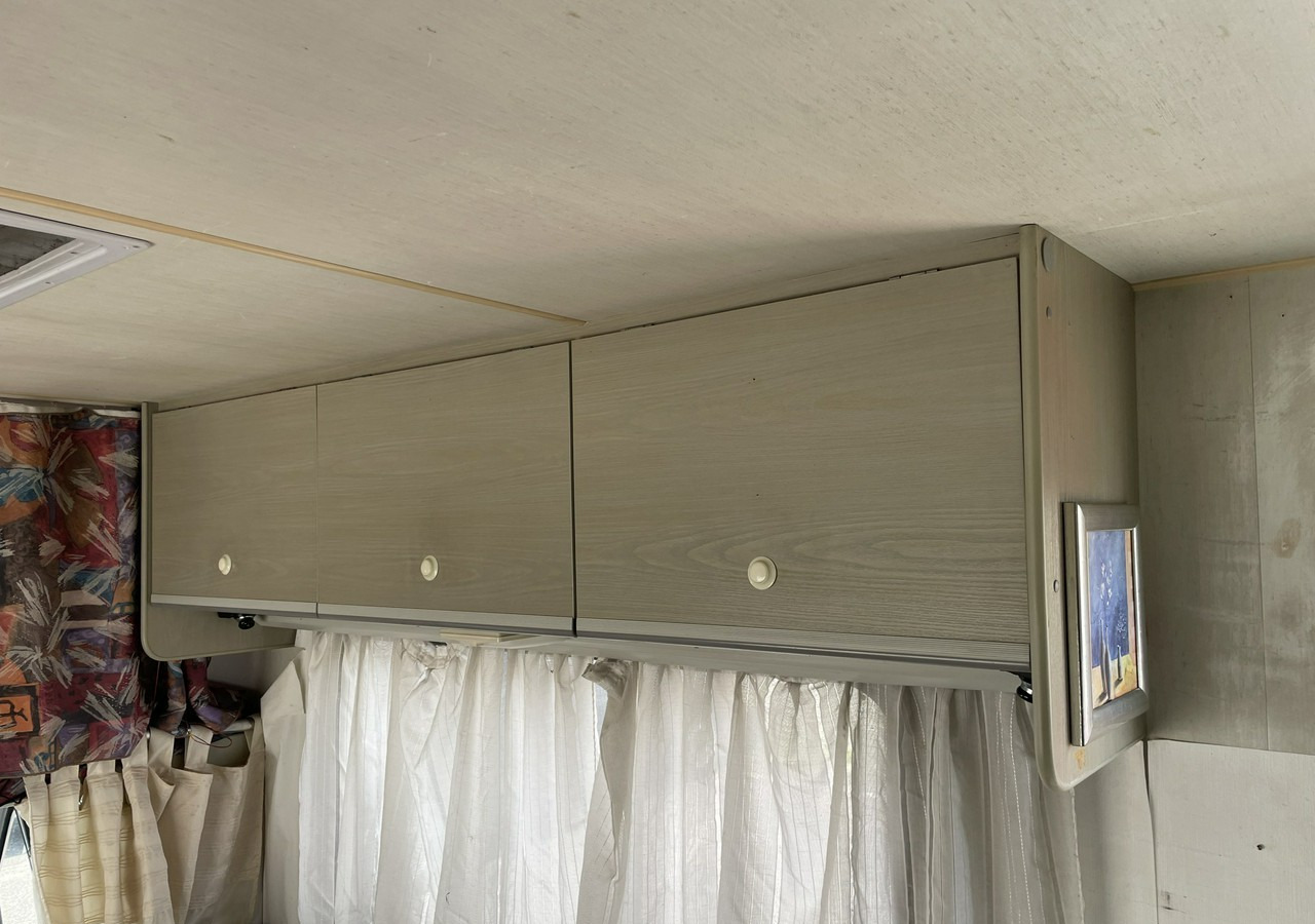 Autocaravana capucine Ford Transit Ford Transit Kamper 5-osobowy GRANDUCA 560: foto 11