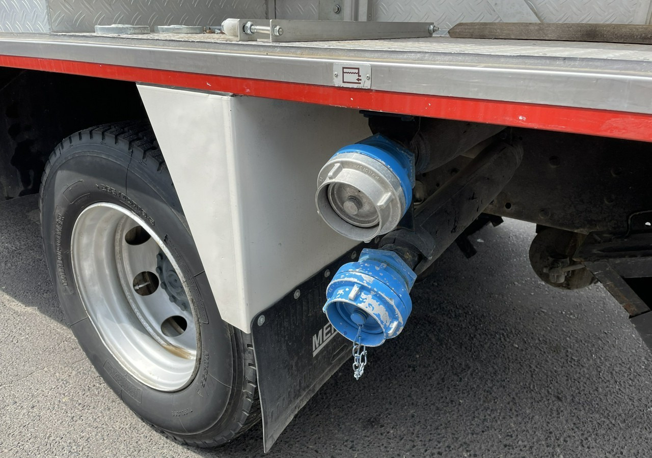 Leasing de  Iveco Inny Iveco IVECO ML120E250 Straż Pożarna 7-osb Gaśnicza 2500 L 2008 Iveco Inny Iveco IVECO ML120E250 Straż Pożarna 7-osb Gaśnicza 2500 L 2008: foto 16