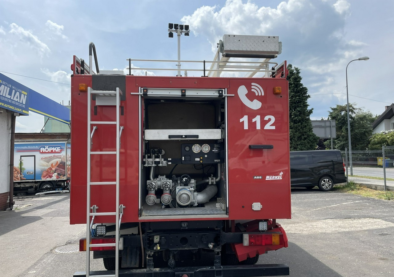 Leasing de  Iveco Inny Iveco IVECO ML120E250 Straż Pożarna 7-osb Gaśnicza 2500 L 2008 Iveco Inny Iveco IVECO ML120E250 Straż Pożarna 7-osb Gaśnicza 2500 L 2008: foto 6