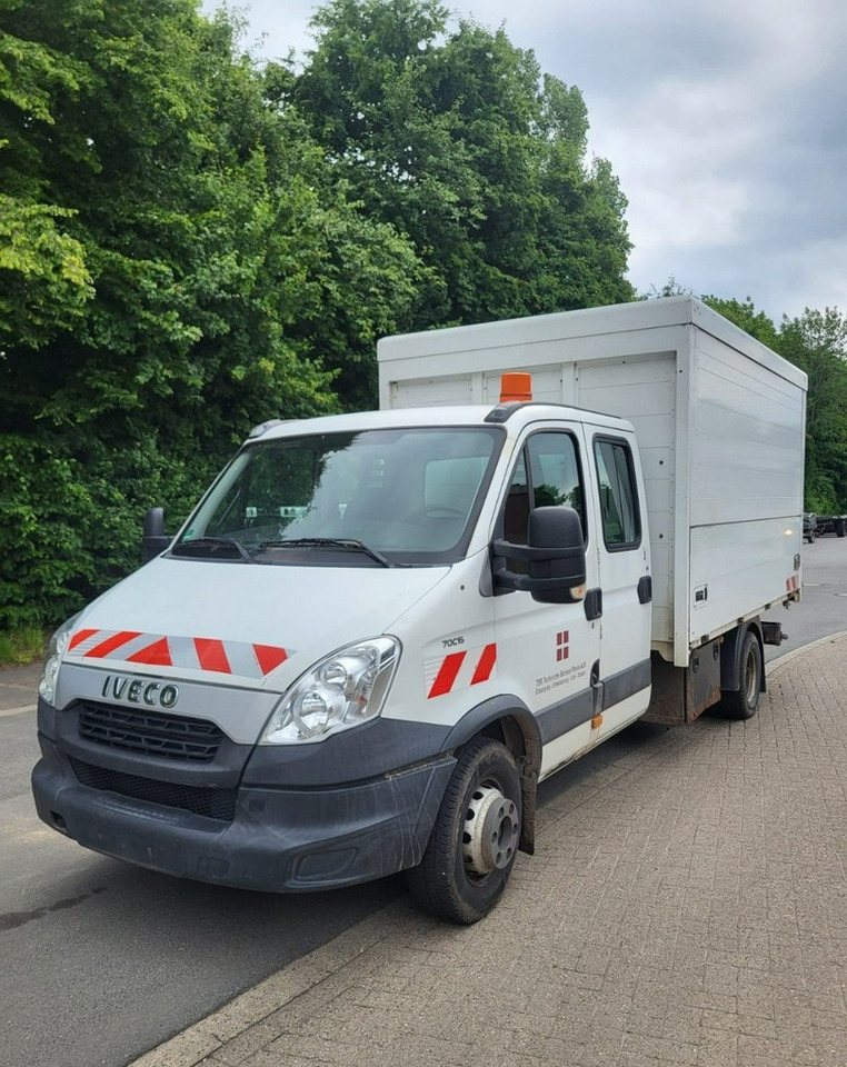 Iveco Inny Iveco Iveco 70C15 Wywrotka 3-strony Doka Dokka 6-osob 2013 - Carrinha basculante: foto 1 Iveco Inny Iveco Iveco 70C15 Wywrotka 3-strony Doka Dokka 6-osob 2013 - Carrinha basculante: foto 1