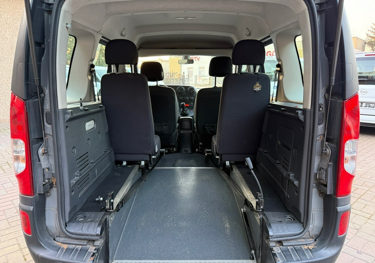 Mercedes-Benz Citan Mercedes Citan dla Niepełnosprawnych Inwalida Rampa 2018 - Automóvel: foto 3 Mercedes-Benz Citan Mercedes Citan dla Niepełnosprawnych Inwalida Rampa 2018 - Automóvel: foto 3