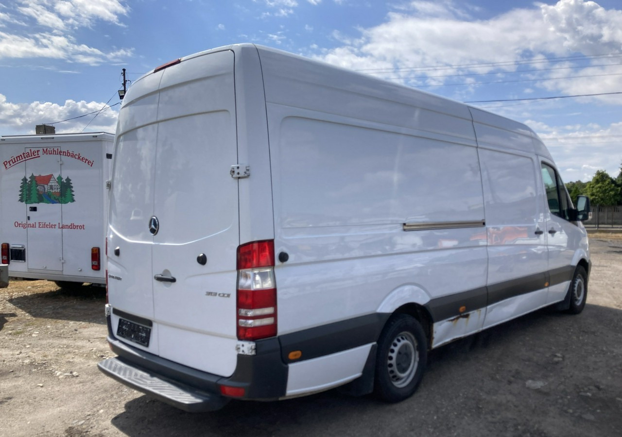 Mercedes-Benz Sprinter Sprinter 313CDI Max 2015 - Furgão: foto 2 Mercedes-Benz Sprinter Sprinter 313CDI Max 2015 - Furgão: foto 2