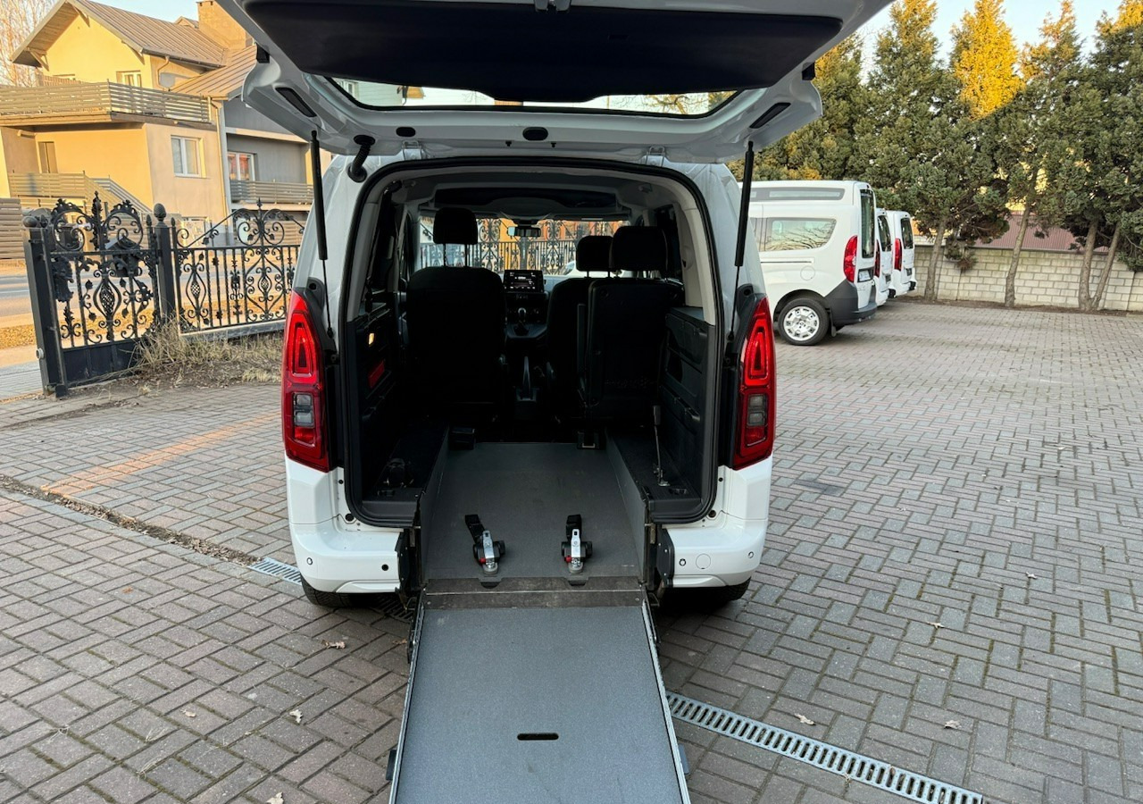 Opel Combo IV Combo Life Combo do przewozu Niepełnosprawnych inwalida rampa Model 2021 - Automóvel: foto 3 Opel Combo IV Combo Life Combo do przewozu Niepełnosprawnych inwalida rampa Model 2021 - Automóvel: foto 3