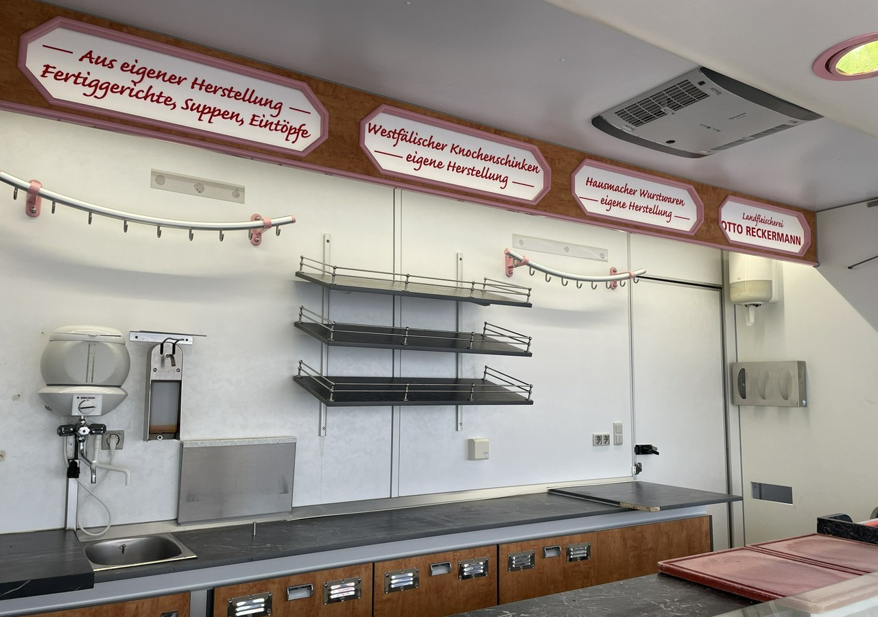 Renault Master Autosklep wędlin Gastronomiczny Food Truck Foodtruck Sklep BORCO 20 - Food truck: foto 5 Renault Master Autosklep wędlin Gastronomiczny Food Truck Foodtruck Sklep BORCO 20 - Food truck: foto 5