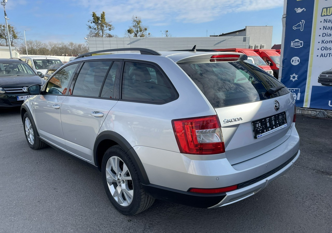 Skoda Octavia III Skoda Octavia 4X4 Scout 2.0 TDI -150KM Model 2017 Bezwypadkowa FV 23 - Automóvel: foto 4 Skoda Octavia III Skoda Octavia 4X4 Scout 2.0 TDI -150KM Model 2017 Bezwypadkowa FV 23 - Automóvel: foto 4