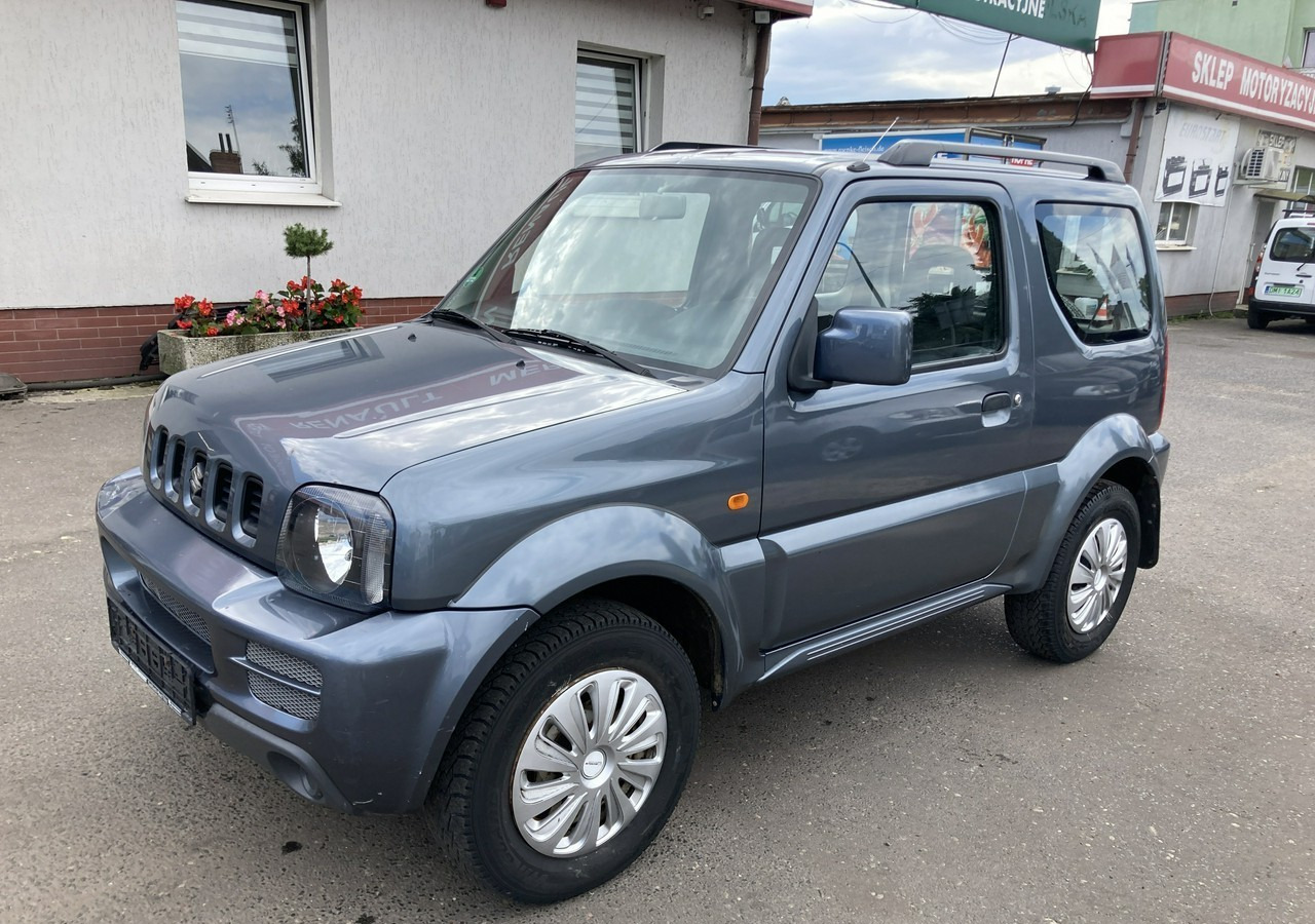 Suzuki Jimny Suzuki Jimny 1.3-16V 4X4 Klima 2006 - Automóvel: foto 3 Suzuki Jimny Suzuki Jimny 1.3-16V 4X4 Klima 2006 - Automóvel: foto 3