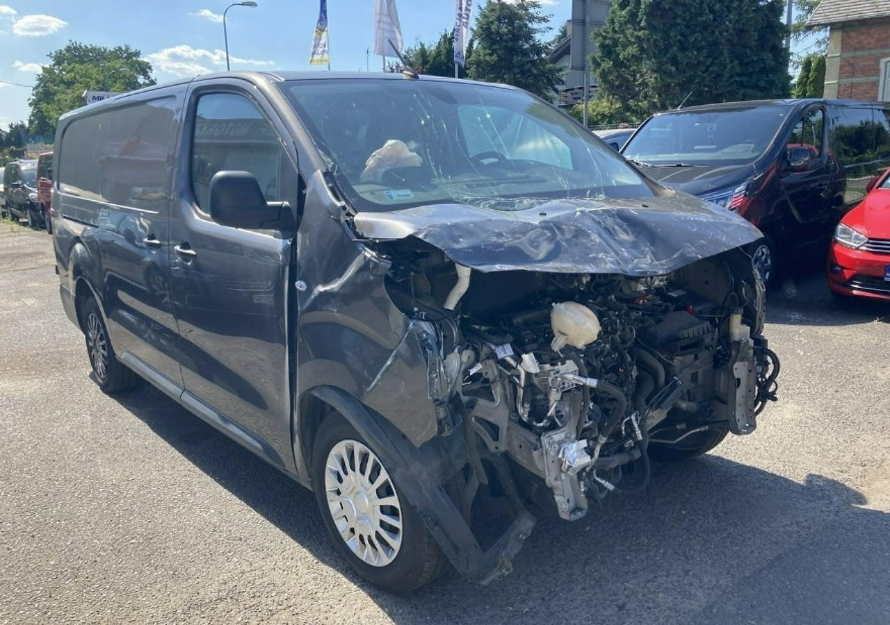 Toyota Proace Toyota Proace Maxi Klima 2020 Salon PL - Furgão: foto 3 Toyota Proace Toyota Proace Maxi Klima 2020 Salon PL - Furgão: foto 3