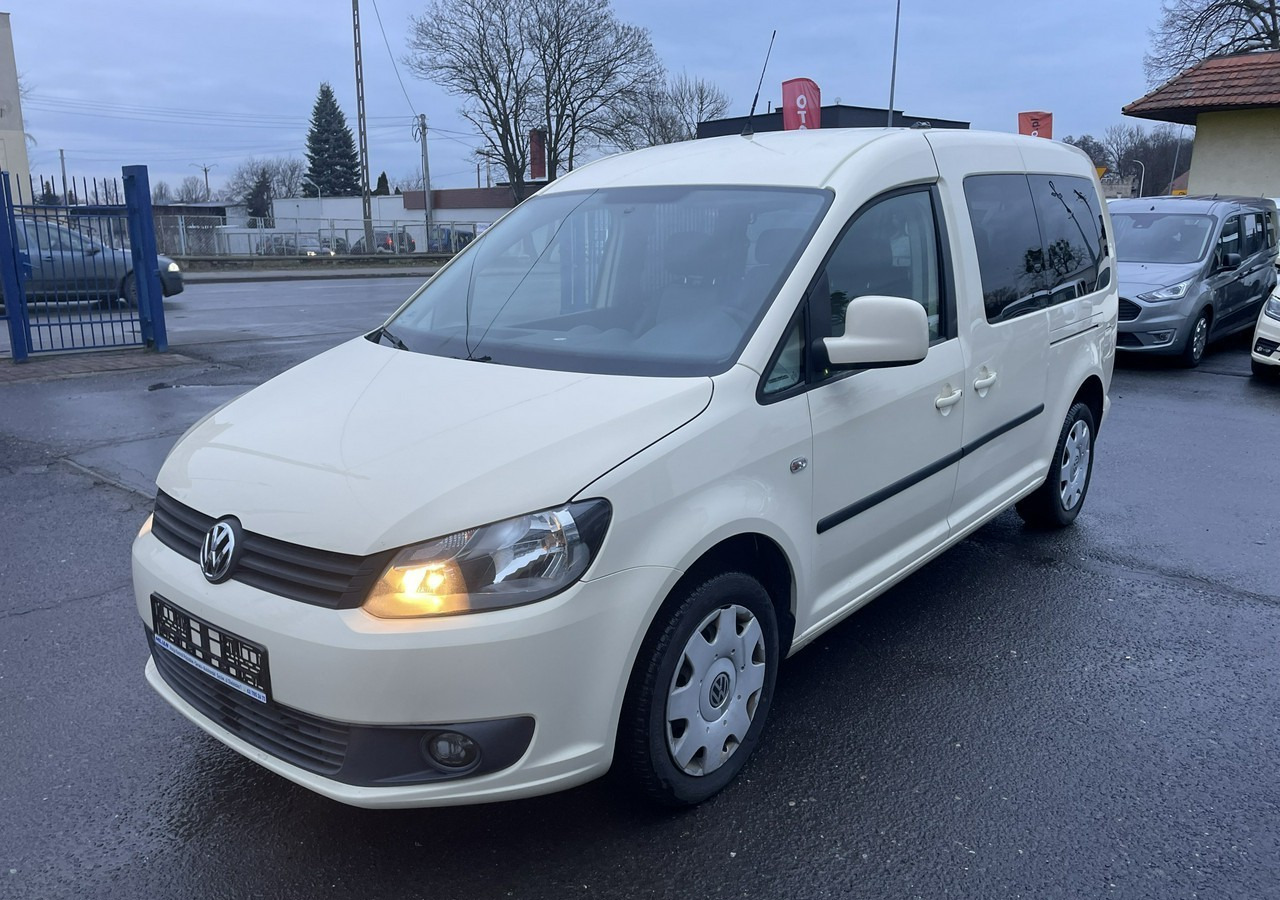 Volkswagen Caddy III Caddy 1.6 TDI dla Niepełnosprawnych inwalida rampa 2015 - Automóvel: foto 2 Volkswagen Caddy III Caddy 1.6 TDI dla Niepełnosprawnych inwalida rampa 2015 - Automóvel: foto 2