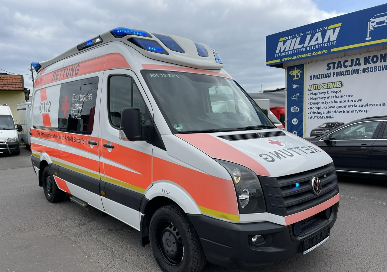 Volkswagen Crafter Crafter 2.0-163KM Karetka Ambulans Wyposażony Model 2016 - Ambulância: foto 1 Volkswagen Crafter Crafter 2.0-163KM Karetka Ambulans Wyposażony Model 2016 - Ambulância: foto 1
