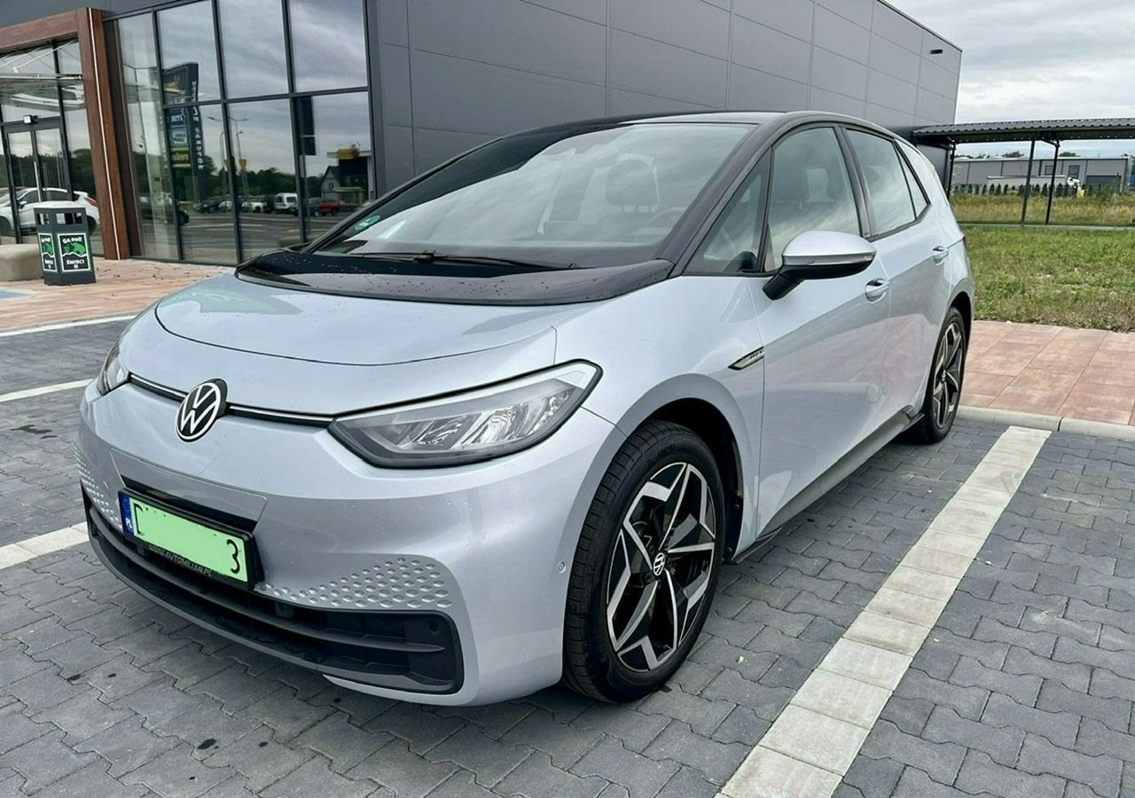 Volkswagen ID.3 ID.3 PRO S *Bogate wyposażenie*77kWh*500km zasięgu*FV23%*Pompa ciepł - Automóvel: foto 1 Volkswagen ID.3 ID.3 PRO S *Bogate wyposażenie*77kWh*500km zasięgu*FV23%*Pompa ciepł - Automóvel: foto 1