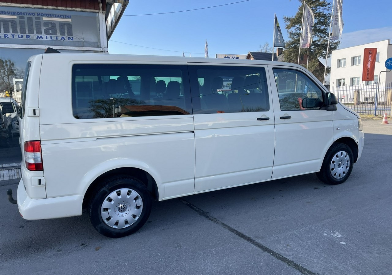 Volkswagen Inny Volkswagen Volkswagen Caravelle 2.0-140KM 2015 - Automóvel: foto 4 Volkswagen Inny Volkswagen Volkswagen Caravelle 2.0-140KM 2015 - Automóvel: foto 4