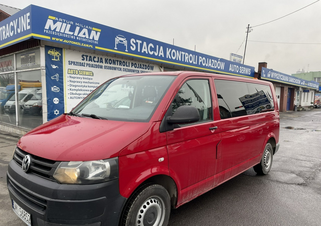 Volkswagen Transporter T5 Transporter T5 Lift 2.0 Tdi 9-osob Klima 2011 - Automóvel: foto 1 Volkswagen Transporter T5 Transporter T5 Lift 2.0 Tdi 9-osob Klima 2011 - Automóvel: foto 1