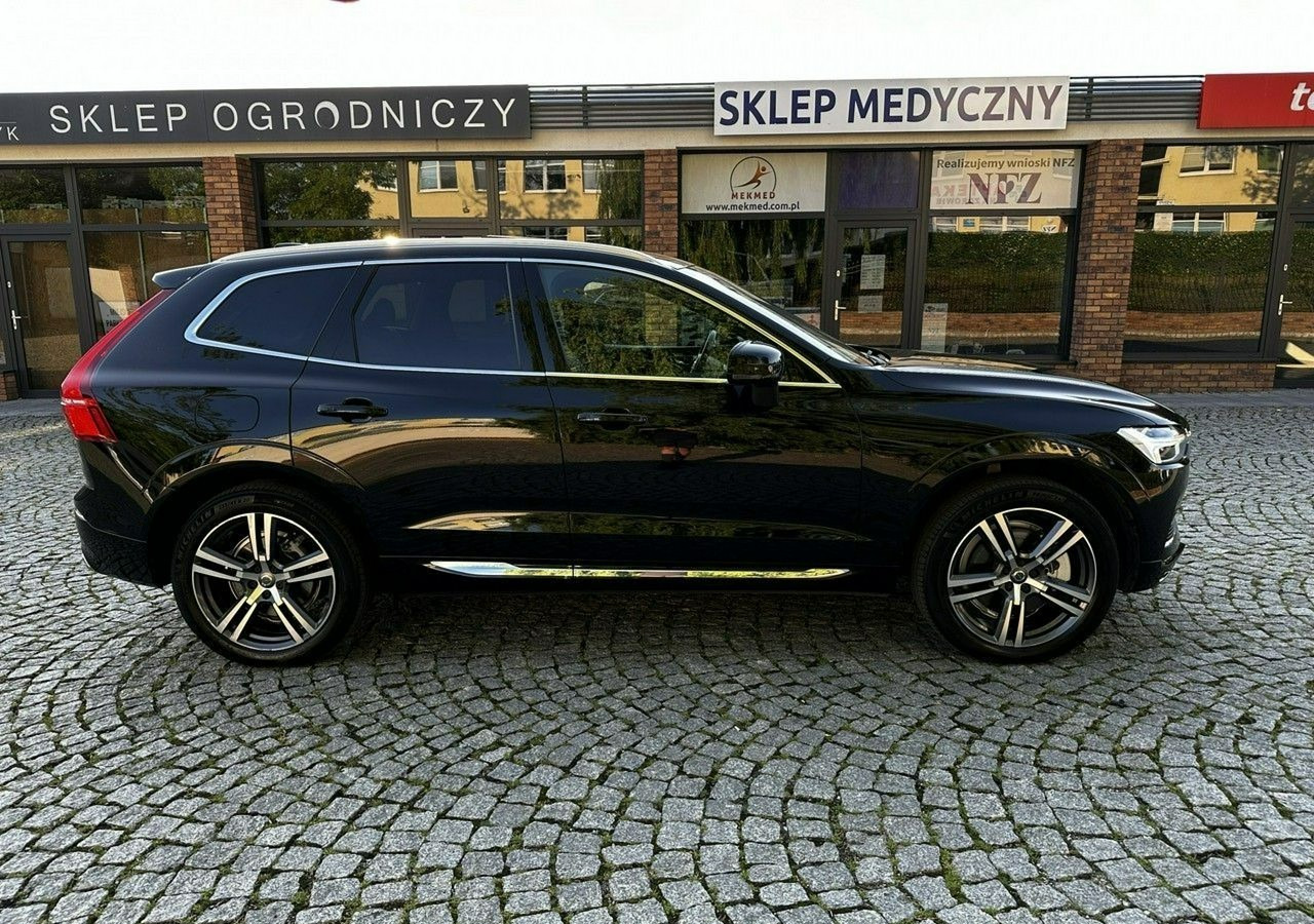 Volvo XC60 II XC60 Recharge Hybryda Plug-in 2.0T8 390KM Inscription Faktura Vat 23 - SUV: foto 2 Volvo XC60 II XC60 Recharge Hybryda Plug-in 2.0T8 390KM Inscription Faktura Vat 23 - SUV: foto 2