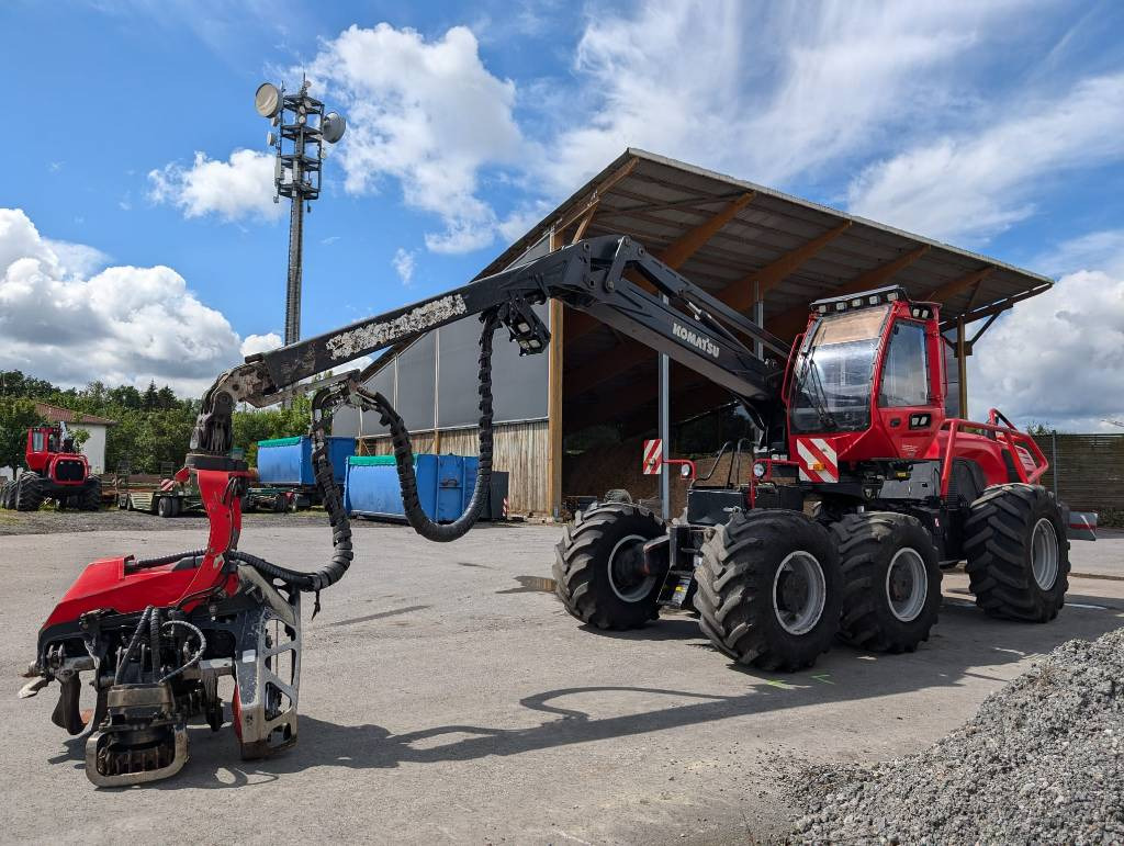 Harvester Komatsu 951: foto 1