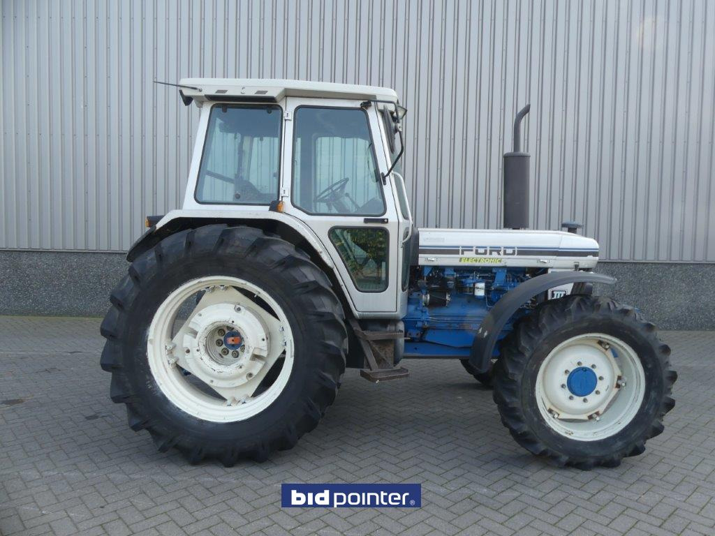 Trator Ford 7810 Silver Jubilee: foto 19